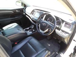 2017 Toyota Kluger Grande