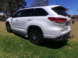 2017 Toyota Kluger Grande