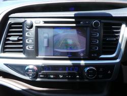 2017 Toyota Kluger Grande