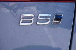 2023 Volvo XC60 Ultimate B5 Bright