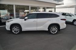 2024 Toyota Kluger Grande