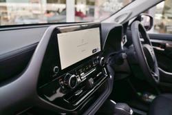 2024 Toyota Kluger Grande