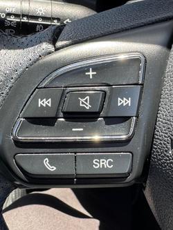 2020 MG ZS Essence AZS1 MY19 Diamond Red