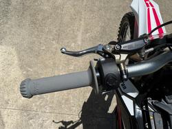 2025 Sur-ron 2025 SURRON Hyper Bee PINK