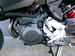 2025 BMW Motorrad F 900 XR TRIPLE BLACK Black storm metallic. (18-01)