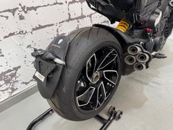 2024 Ducati Diavel V4 Diavel Red