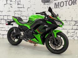 Kawasaki Ninja 650L (lams) KRT Edition