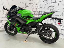 2023 Kawasaki Ninja 650L (LAMS) KRT Edition Ninja Green