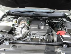 2025 Mitsubishi Triton GLX