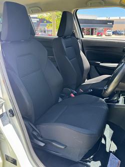 2022 Suzuki Swift GL AZ Series II Pure White