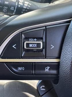 2022 Suzuki Swift GL AZ Series II Pure White