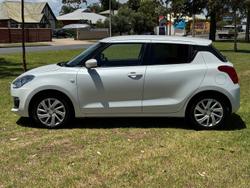 2022 Suzuki Swift GL AZ Series II Pure White