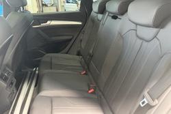 2024 Audi Q5 45 TFSI Dynamic Black