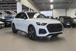 2024 Audi Q5 45 TFSI Dynamic Black