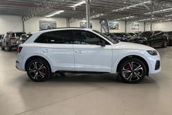 2024 Audi Q5 45 TFSI Dynamic Black