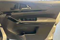 2025 Mahindra XUV700 AX7L