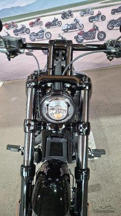 2025 Harley-davidson FXBR BREAKOUT (117) Vivid Black