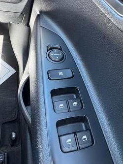 2018 Kia Rio S YB MY18 Clear White