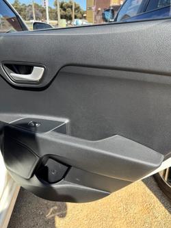 2018 Kia Rio S YB MY18 Clear White