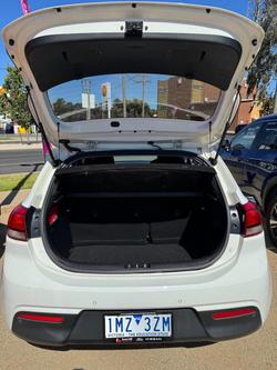 2018 Kia Rio S YB MY18 Clear White