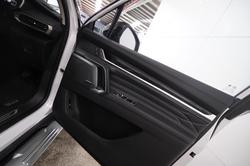 2025 LDV D90 Executive