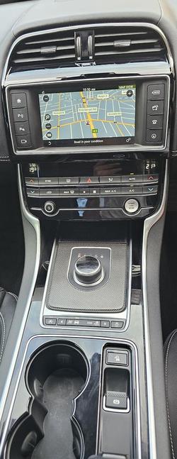 2016 Jaguar XE 25t R-Sport X760 MY17 Cosmic Black