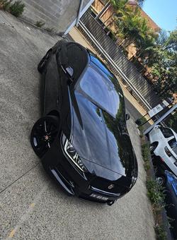 2016 Jaguar XE 25t R-Sport X760 MY17 Cosmic Black