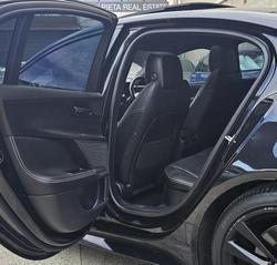 2016 Jaguar XE 25t R-Sport X760 MY17 Cosmic Black