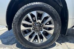 2021 Toyota Landcruiser Prado VX