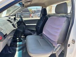 2005 Toyota Hilux Hilux 4X2 Workmate 2.7L Petrol Man Single Cab/Chas2584830 001