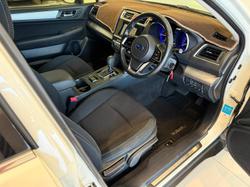 2017 Subaru Outback 2.5i