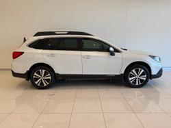 2017 Subaru Outback 2.5i