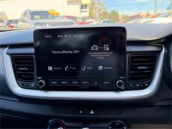 2024 KIA STONIC SPORT
