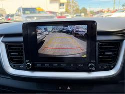 2024 KIA STONIC SPORT