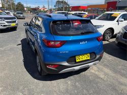 2024 KIA STONIC SPORT