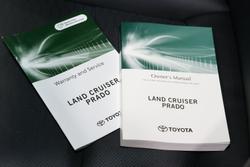 2025 Toyota Landcruiser Prado Altitude