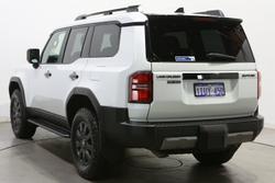 2025 Toyota Landcruiser Prado Altitude