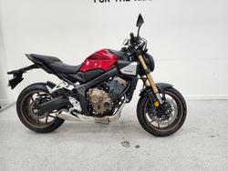 2024 Honda CB650R Red