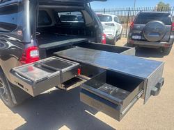 2020 Toyota Hilux HILUX 4x4 2.8L DSL D/C 6AT SR5 2L70350 001