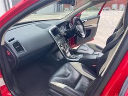 2012 Volvo XC60 D5 R-Design MY12 AWD Passion Red
