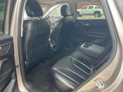 2025 MG HS Essence AS33 MY25 Cashmere Silver