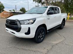 2023 Toyota Hilux SR Hi-Rider