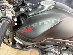 2021 DUCATI MONSTER 937 GREY GREY