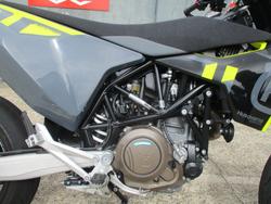 2023 HUSQVARNA 701 SUPERMOTO WHITE