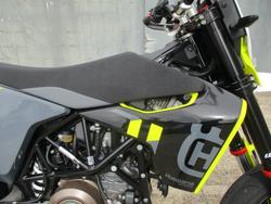 2023 HUSQVARNA 701 SUPERMOTO WHITE