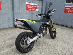 2023 HUSQVARNA 701 SUPERMOTO WHITE