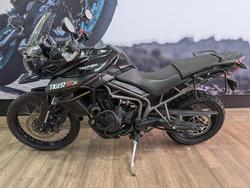 2016 Triumph TIGER 800 XCx LOW Black