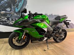 2020 Kawasaki NINJA 1000 GREEN