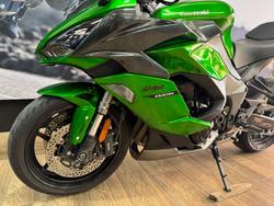 2020 Kawasaki NINJA 1000 GREEN