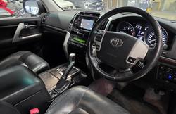 2013 Toyota Landcruiser VX